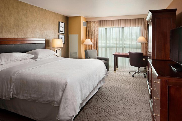 Sheraton Sioux Falls Hotel & Convention Center