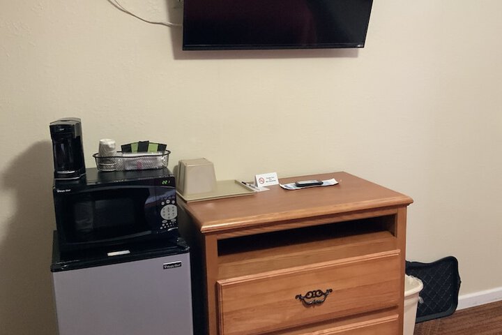 Room 41 of 65