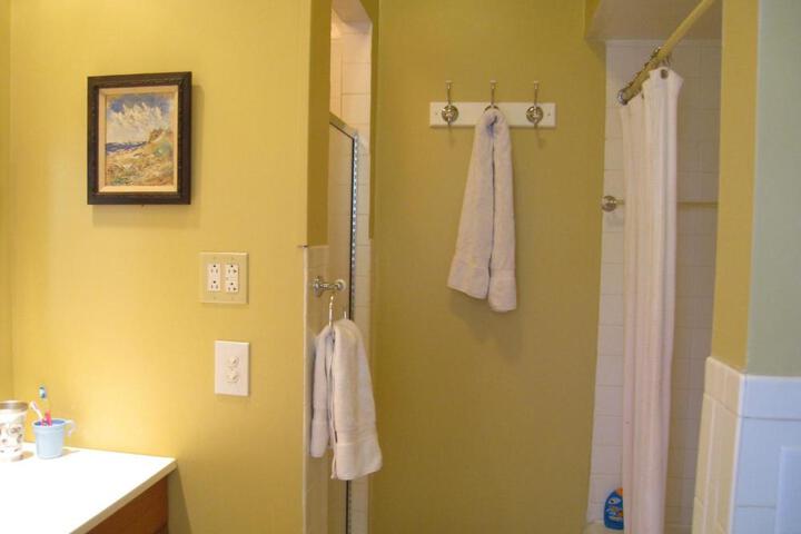 Allegheny Street Bed & Breakfast