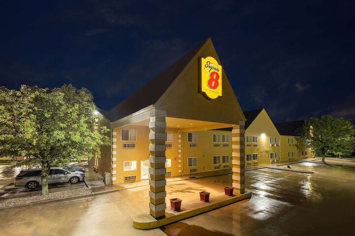 Hotel 3 of 38