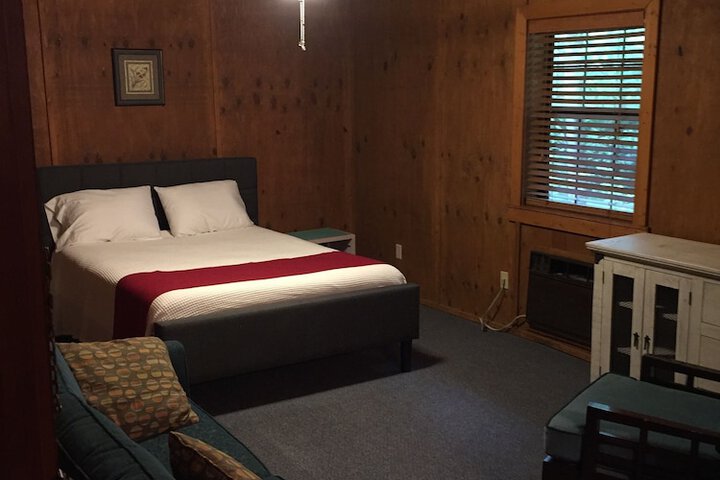 Room 18 of 53