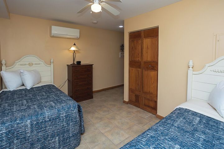 Room 77 of 129