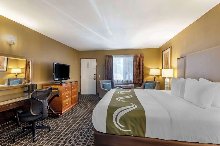 Quality Inn & Suites Westminster Seal Beach