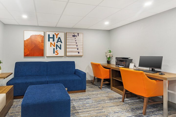 Holiday Inn Express Hyannis Cape Cod by IHG