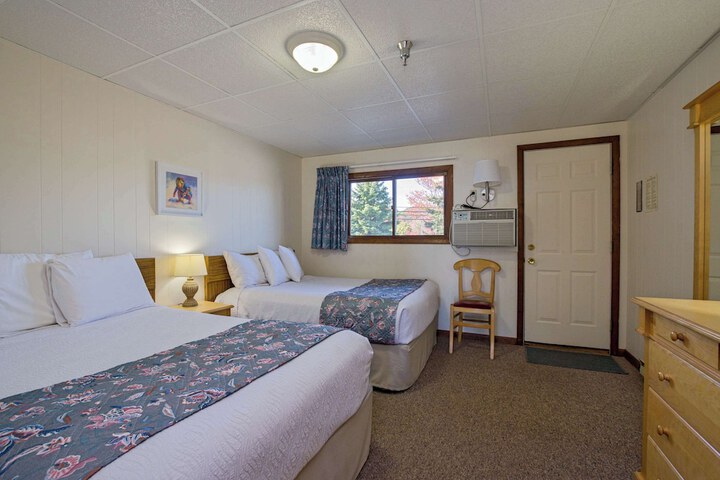 Room 6 of 29
