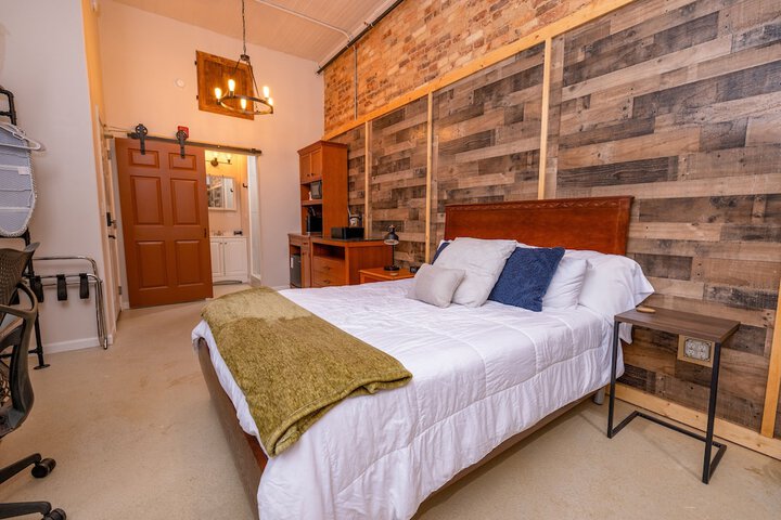 Hartwell Suites