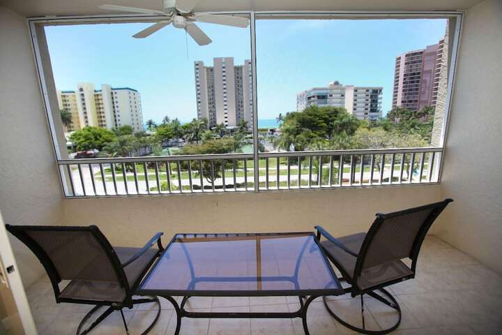 Marco Beach Vacation Suites