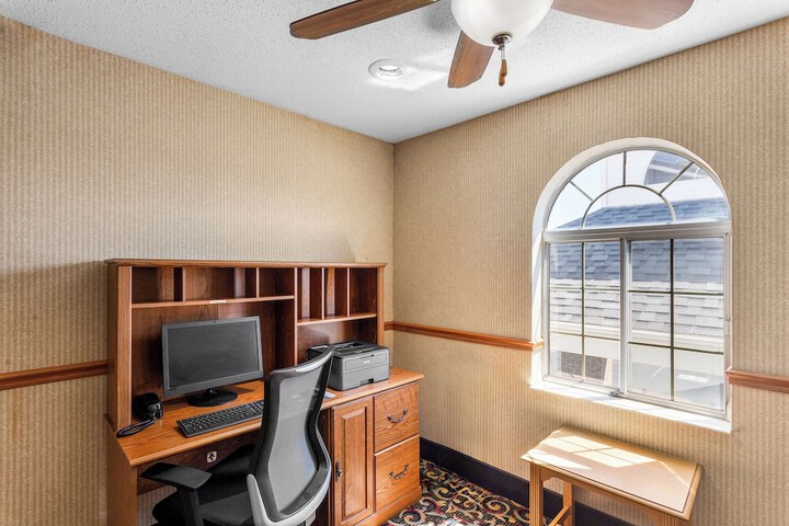 Best Western Oglesby Inn