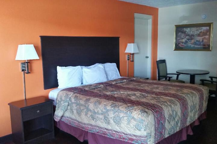 Room 21 of 30