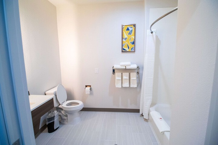 Room 7 of 29