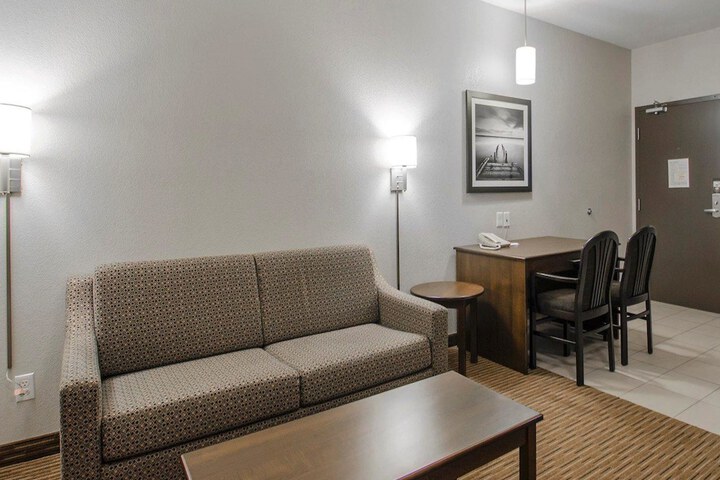 Room 25 of 55