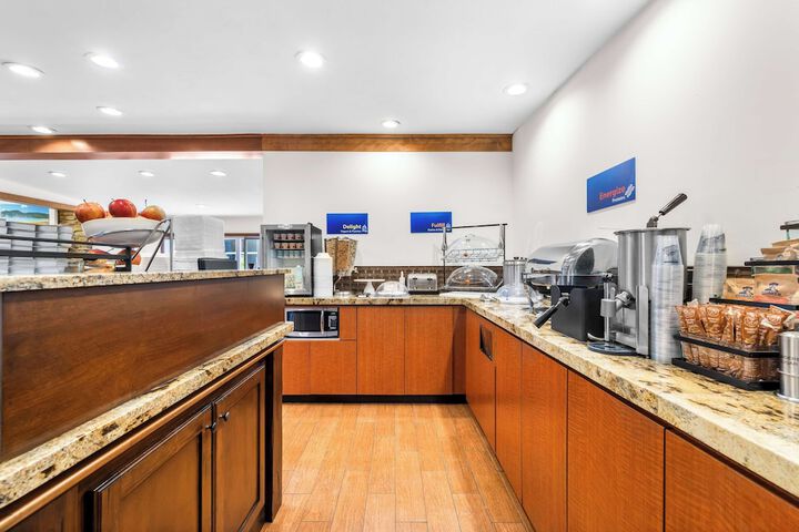 Best Western Driftwood Inn