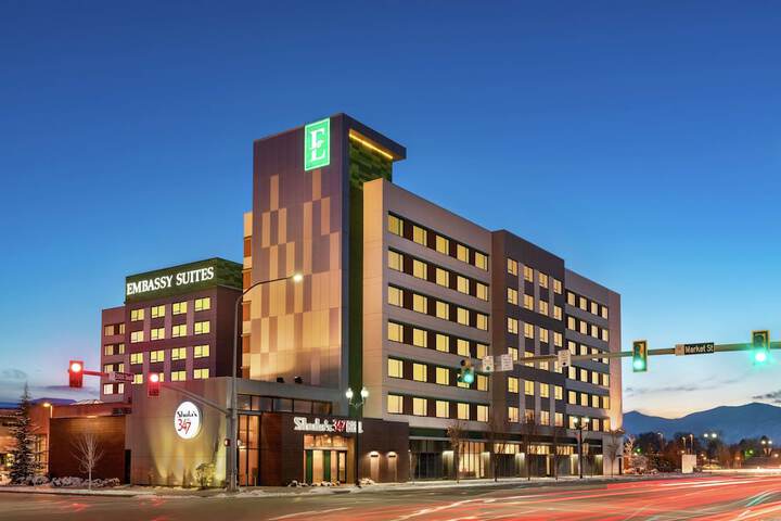 Hotel 5 of 88
