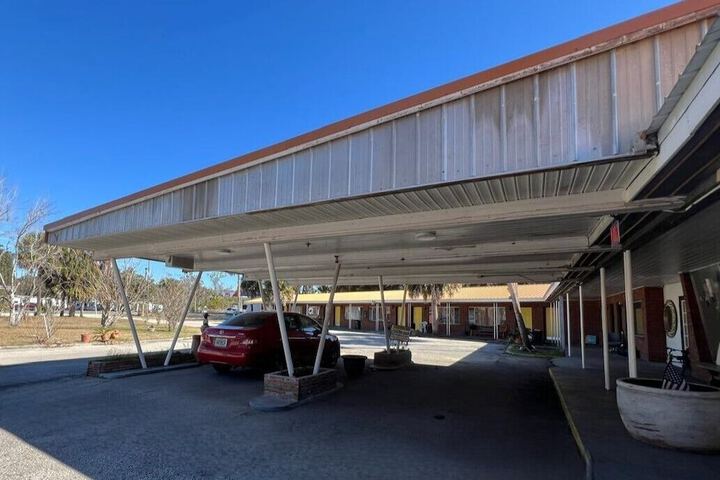 Cross City Motel by Hotel O US 19