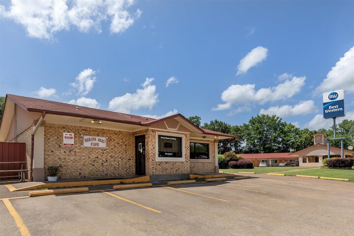 Best Western Palestine Inn