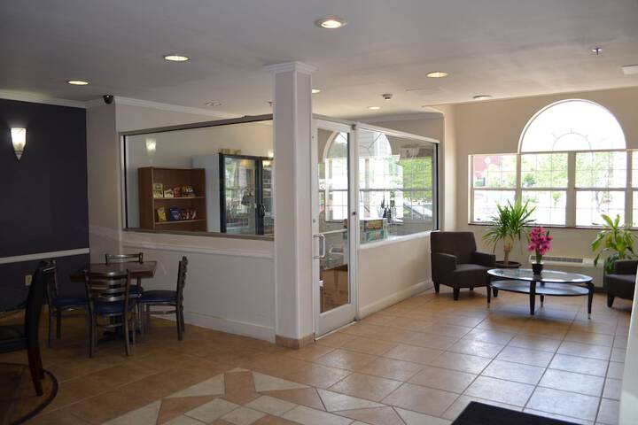 Hotel Interior 9 of 42