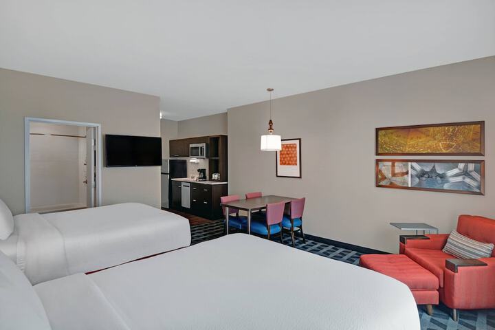 Room 28 of 54