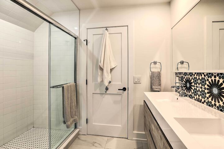 Grand Long Branch Home: 1 Block to Beach!