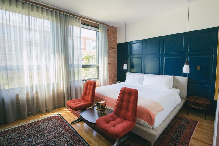 Room 41 of 105