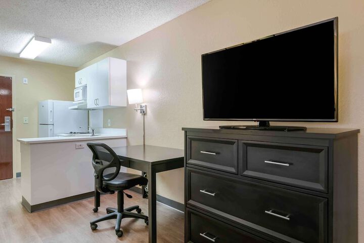 Extended Stay America Select Suites - St. Louis - O Fallon IL