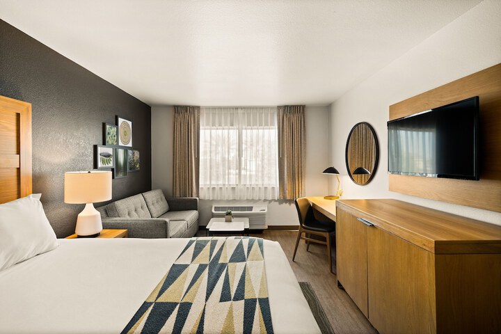 Room 21 of 60