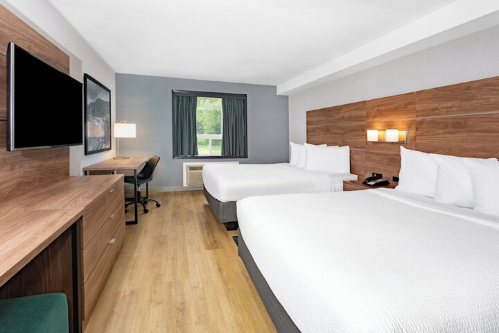Room 14 of 24