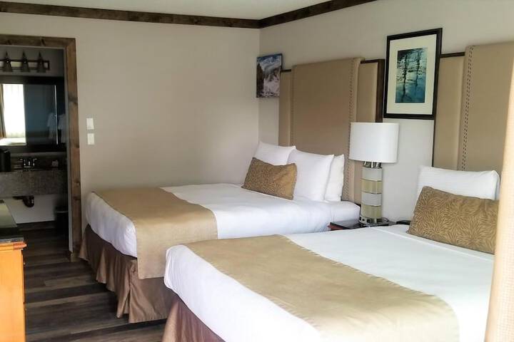 Room 7 of 16