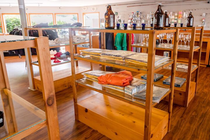 Gift Shop 113 of 130