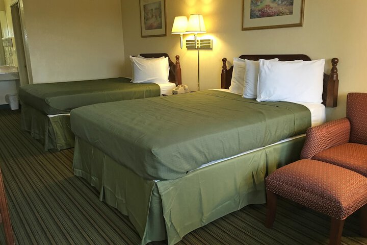 Room 21 of 29