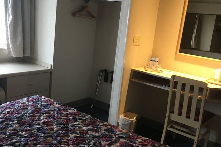 Room 38 of 53