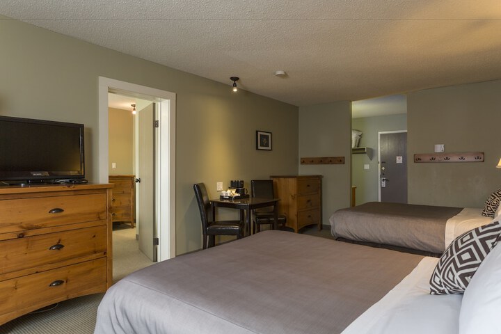 Room 34 of 59