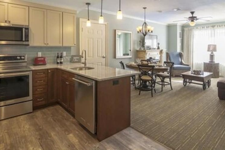 RiverWalk Resort at Loon Mountain