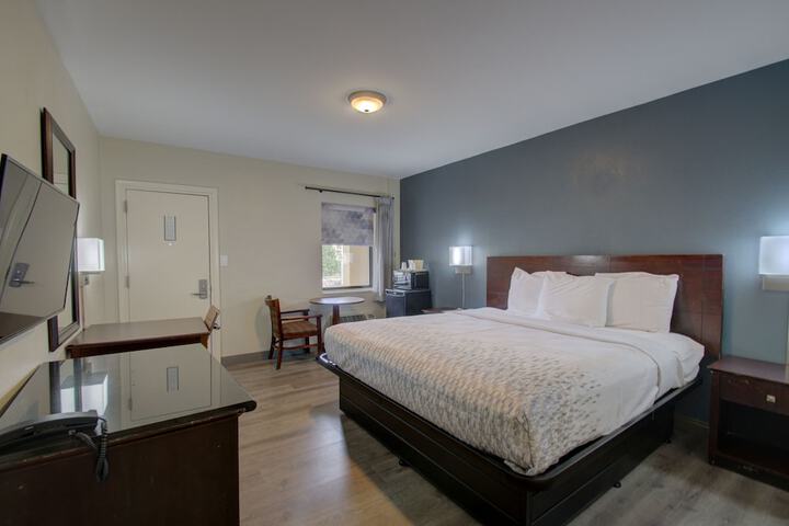 Room 18 of 26