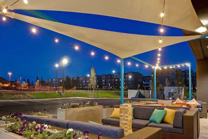 Terrace/Patio 40 of 42