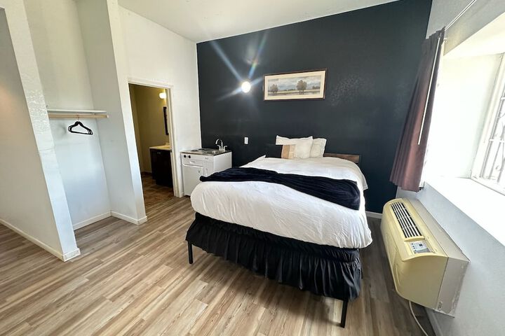 Hotel Dilley Grand