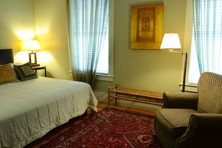 Adora Inn