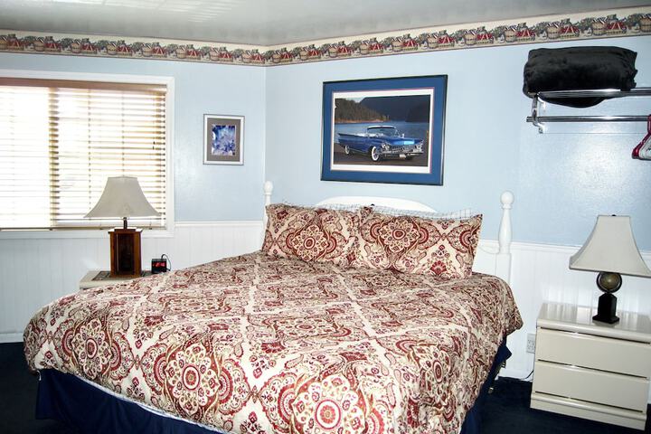 Room 51 of 65