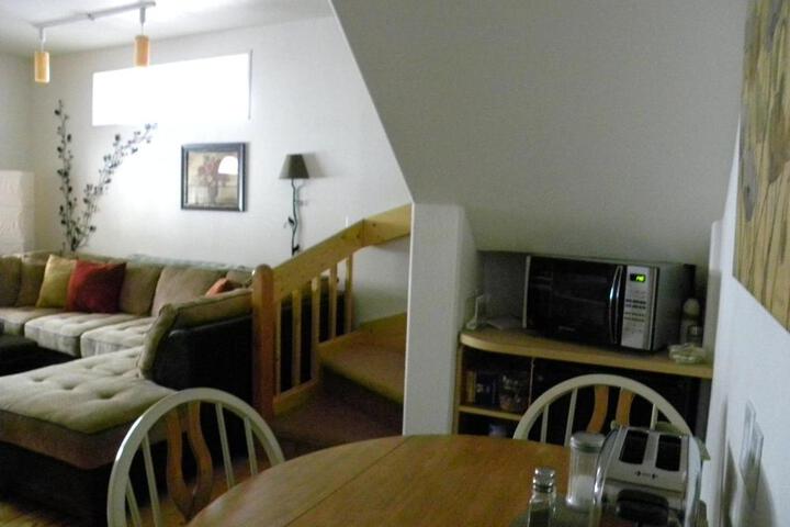 Alaska Chalet Bed & Breakfast