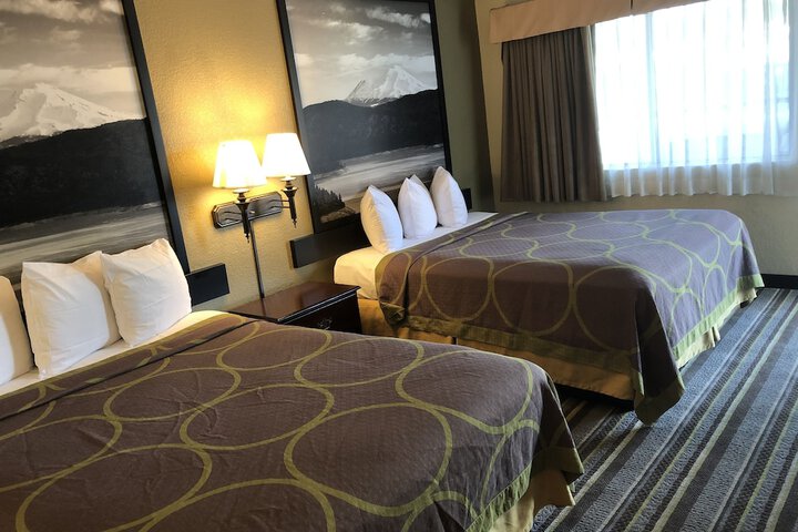 Room 31 of 33
