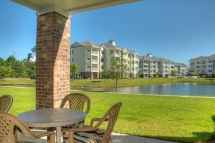Magnolia Pointe 101 4847 3 Br Home by RedAwning