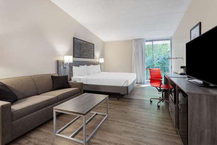 Room 51 of 160