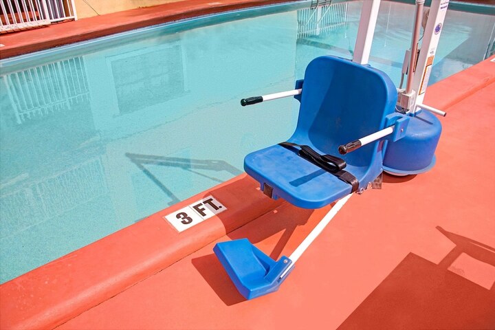 Pool 5 of 14
