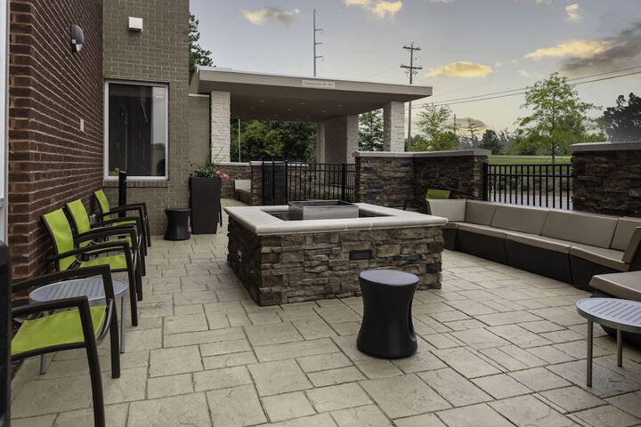 Terrace/Patio 16 of 16