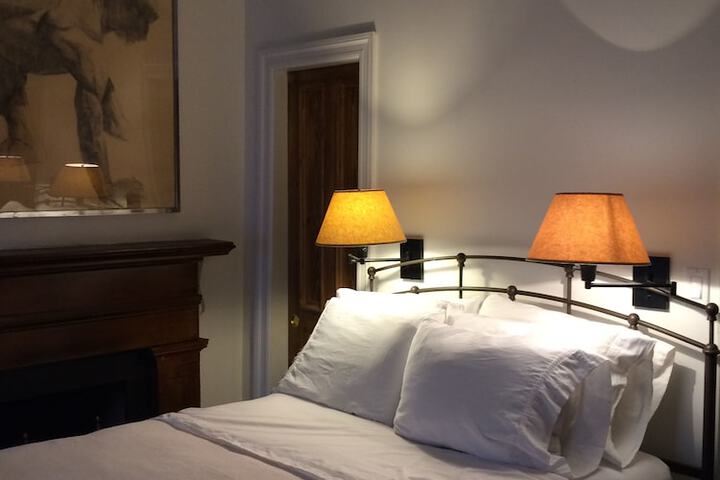 Room 207 of 238