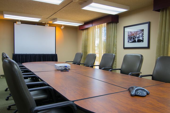Embassy Suites by Hilton Tucson East