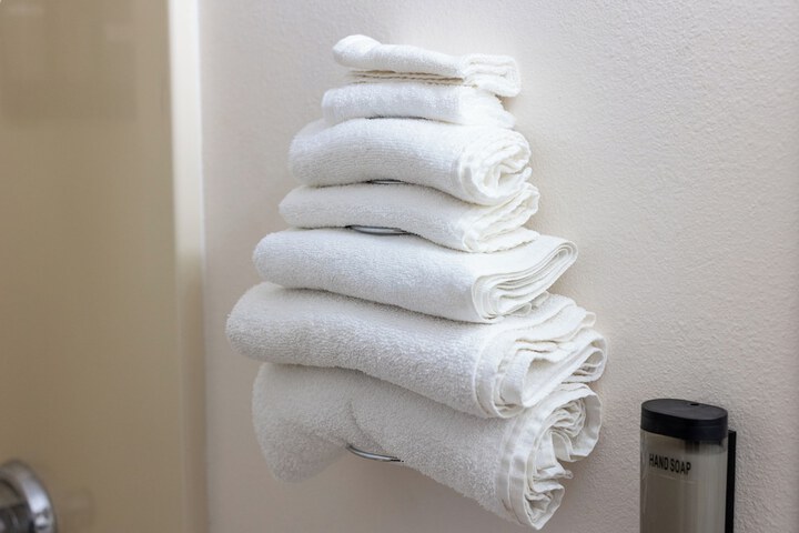 Nisswa Hotel and Suites
