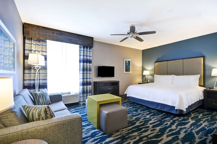 Room 11 of 39