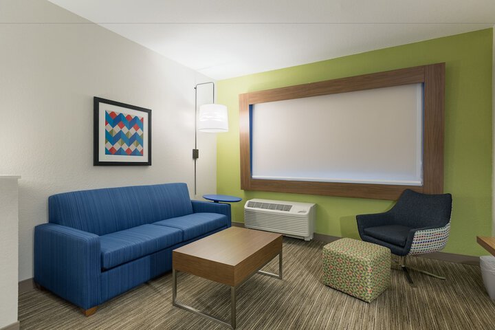 Holiday Inn Express and Suites San Marcos South by IHG