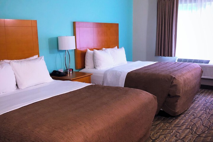 Room 14 of 36