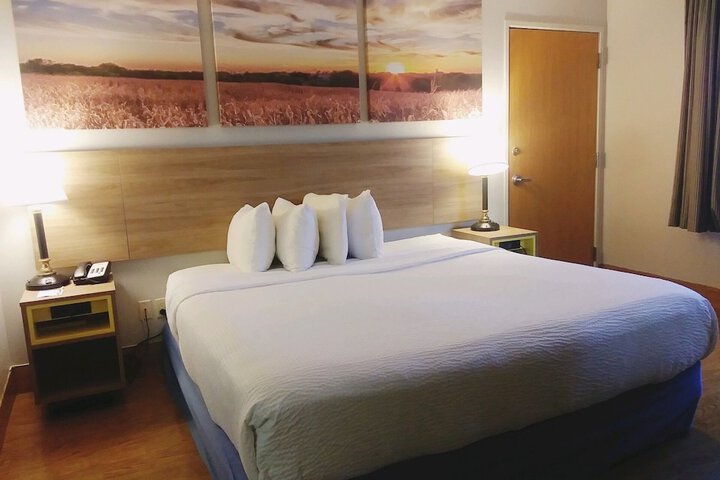 Room 20 of 32